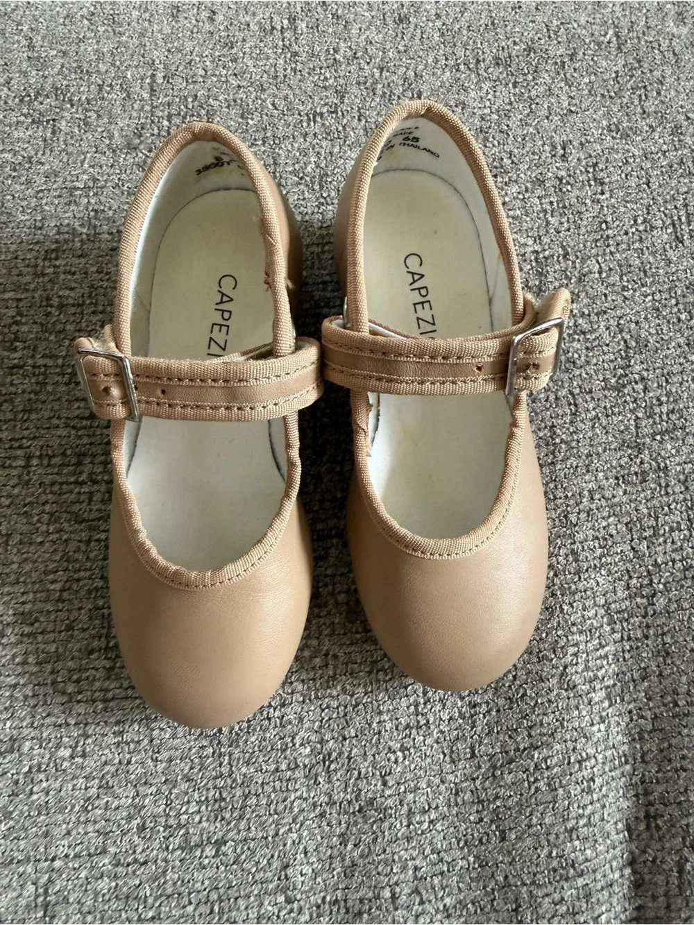 8.5 Capezio Girls' Tan Tap Mary Jane Dance Shoes - Caramel